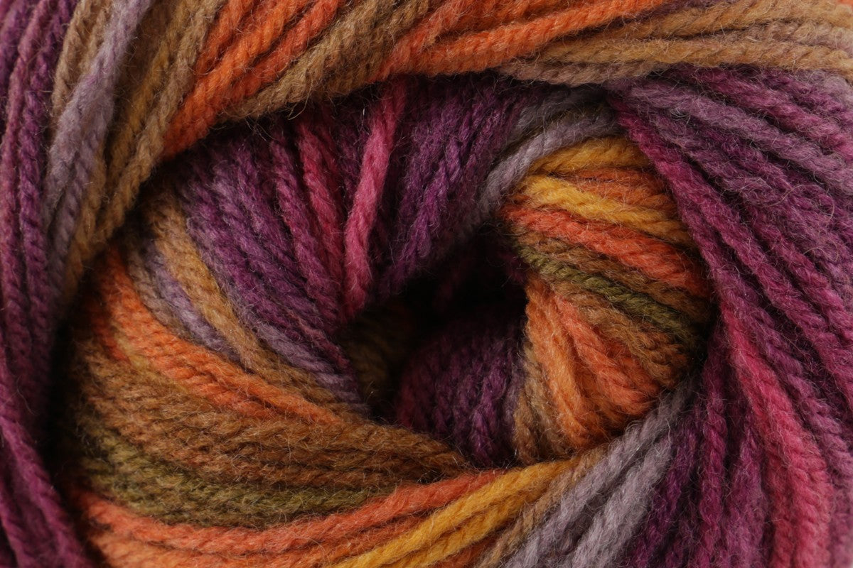 Hayfield Spirit DK