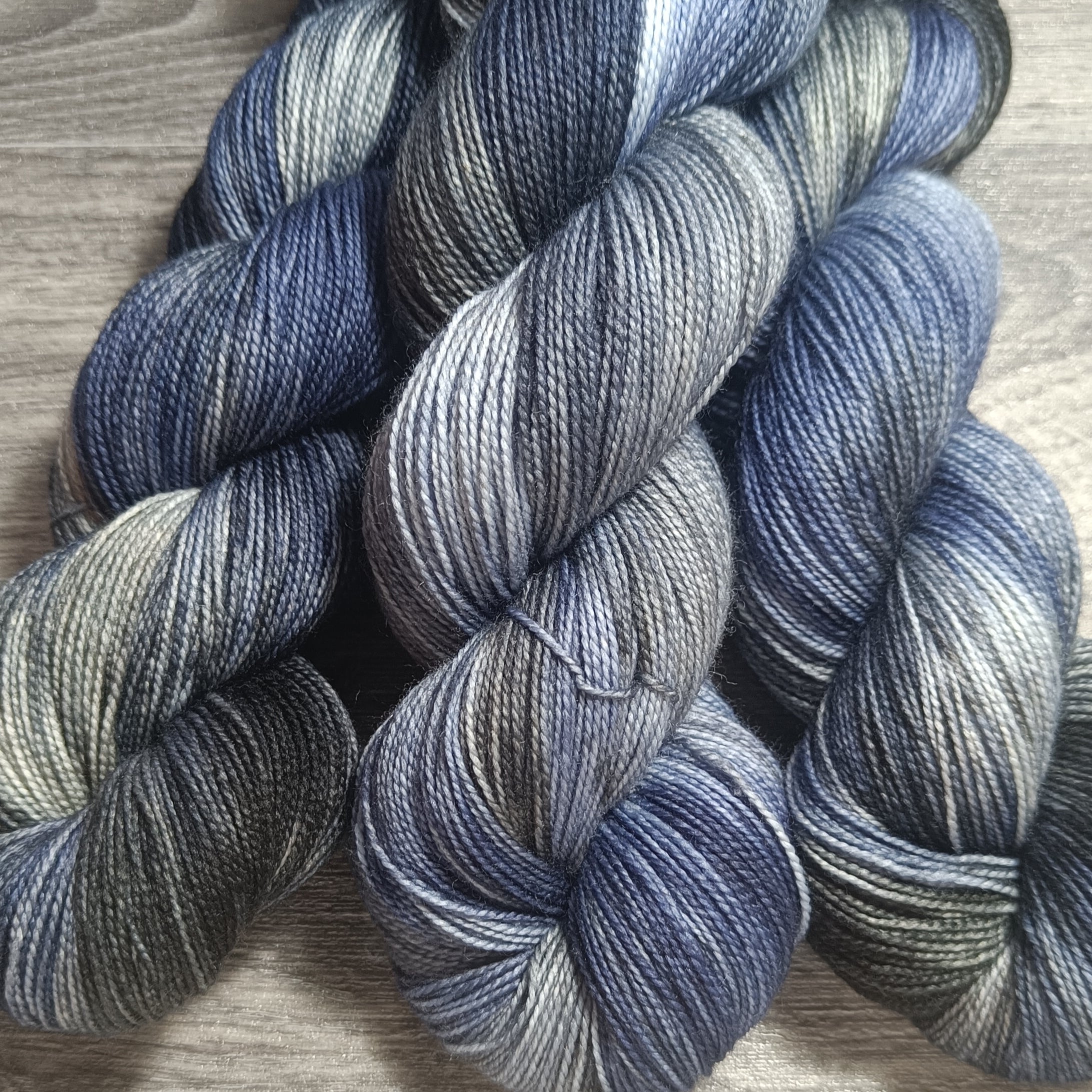 Midnight Sky - hand-dyed yarn Merino/Nylon - 100g skein