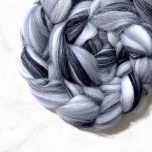 Merino fibre for spinning, felting, weaving or other crafts. 100g braid